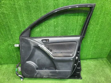 ДВЕРЬ НА TOYOTA VOLTZ ZZE137