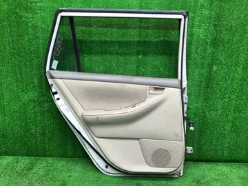 ДВЕРЬ НА TOYOTA FIELDER NZE121