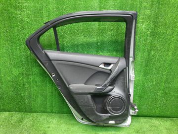 ДВЕРЬ НА HONDA ACCORD CU1