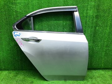 ДВЕРЬ НА HONDA ACCORD CU1