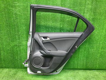 ДВЕРЬ НА HONDA ACCORD CU1