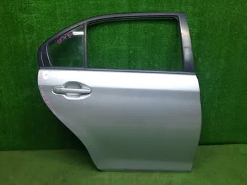ДВЕРЬ НА TOYOTA AXIO NZE161