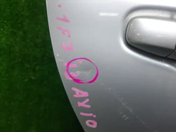 ДВЕРЬ НА TOYOTA AXIO NZE161