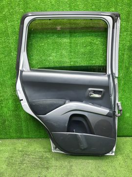 ДВЕРЬ НА MITSUBISHI OUTLANDER CW5W