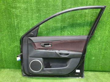 ДВЕРЬ НА MAZDA AXELA BK3P