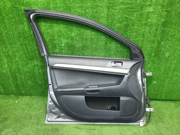 ДВЕРЬ НА MITSUBISHI GALANT FORTIS CY6A