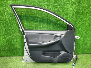 ДВЕРЬ НА TOYOTA RUNX NZE121
