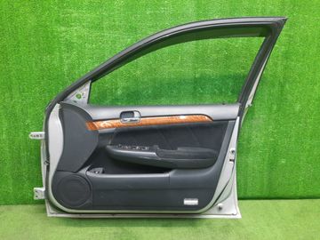 ДВЕРЬ НА HONDA INSPIRE UC1