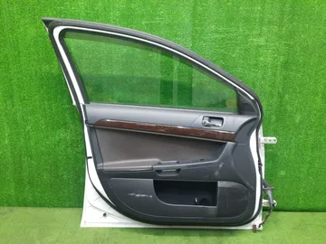 ДВЕРЬ НА MITSUBISHI GALANT FORTIS CY4A