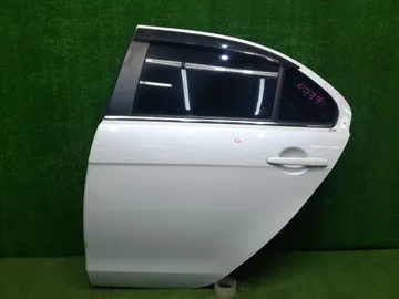 ДВЕРЬ НА MITSUBISHI GALANT FORTIS CY4A
