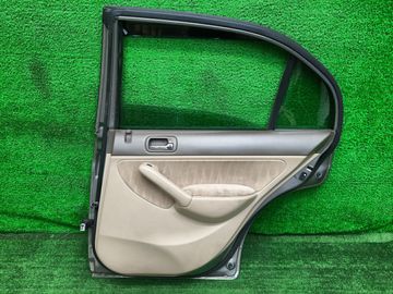 ДВЕРЬ НА HONDA CIVIC FERIO ES3