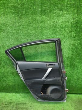 ДВЕРЬ НА MAZDA AXELA BLEFP