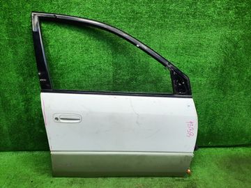 ДВЕРЬ НА TOYOTA IPSUM SXM10