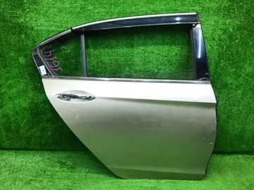 ДВЕРЬ НА HONDA ACCORD CR6
