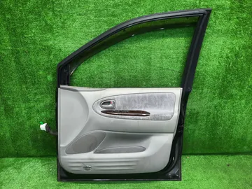 ДВЕРЬ НА MAZDA MPV LW5W