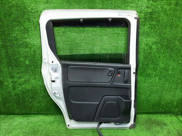 ДВЕРЬ НА HONDA FREED GB8