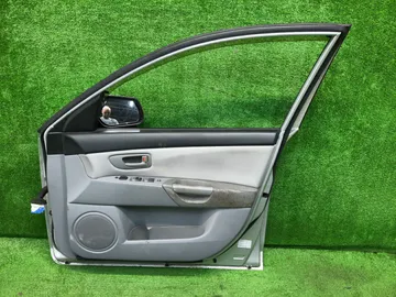 ДВЕРЬ НА MAZDA AXELA BK5P