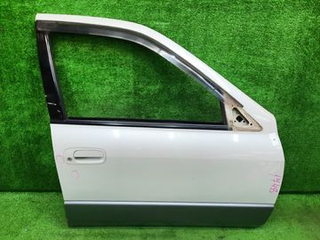 ДВЕРЬ НА TOYOTA CAMRY SV40