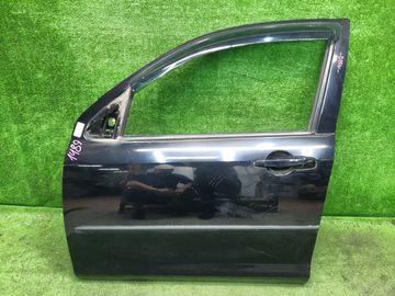 ДВЕРЬ НА MAZDA DEMIO DY3W