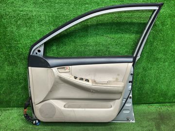 ДВЕРЬ НА TOYOTA RUNX NZE121