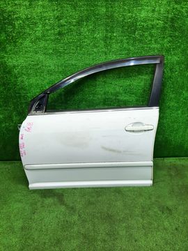ДВЕРЬ НА TOYOTA AVENSIS AZT250
