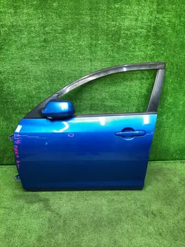 ДВЕРЬ НА MAZDA AXELA BK5P