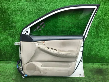 ДВЕРЬ НА TOYOTA FIELDER NZE124
