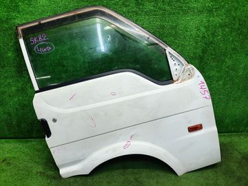 ДВЕРЬ НА MAZDA BONGO SK82M