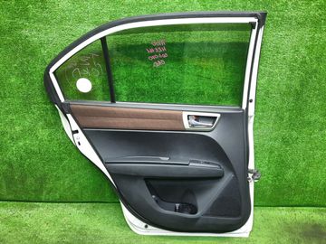 ДВЕРЬ НА TOYOTA AXIO NZE161