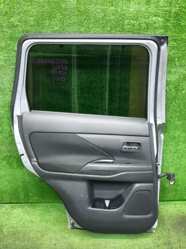 ДВЕРЬ НА MITSUBISHI OUTLANDER GF8W