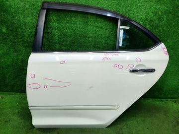 ДВЕРЬ НА TOYOTA PREMIO ZZT240