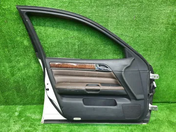 ДВЕРЬ НА NISSAN FUGA Y50