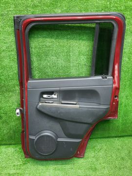 ДВЕРЬ НА JEEP CHEROKEE KK