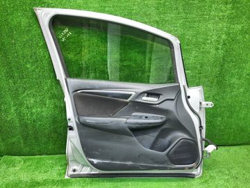 ДВЕРЬ НА HONDA FIT GP5