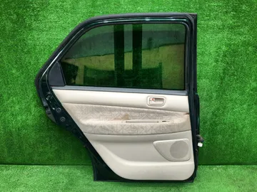ДВЕРЬ НА TOYOTA VISTA ARDEO SV55