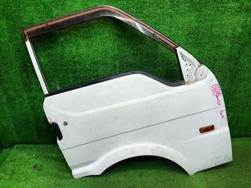 ДВЕРЬ НА MAZDA BONGO SK82L