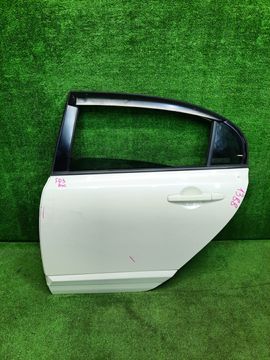 ДВЕРЬ НА HONDA CIVIC FD3