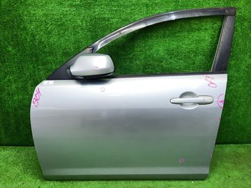 ДВЕРЬ НА MAZDA AXELA BK5P