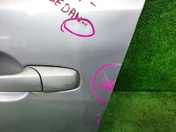 ДВЕРЬ НА MAZDA AXELA BK5P
