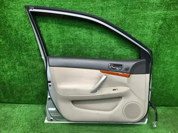 ДВЕРЬ НА TOYOTA PREMIO ZZT240