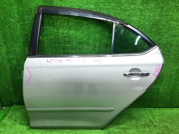 ДВЕРЬ НА TOYOTA PREMIO NZT240
