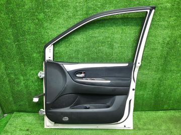 ДВЕРЬ НА MAZDA MPV LW3W