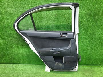 ДВЕРЬ НА MITSUBISHI GALANT FORTIS CY4A