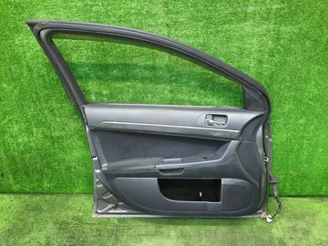 ДВЕРЬ НА MITSUBISHI GALANT FORTIS CY4A
