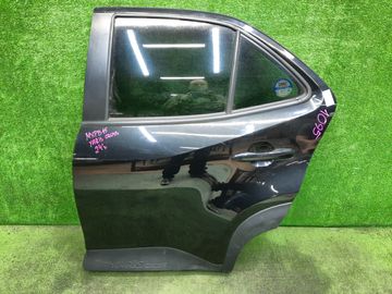 ДВЕРЬ НА TOYOTA YARIS CROSS MXPB15