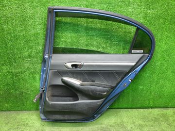 ДВЕРЬ НА HONDA CIVIC FD3