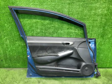 ДВЕРЬ НА HONDA CIVIC FD3