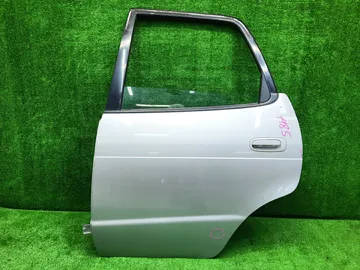 ДВЕРЬ НА TOYOTA SPACIO AE114