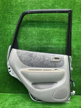 ДВЕРЬ НА TOYOTA SPACIO AE114
