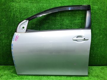 ДВЕРЬ НА TOYOTA FIELDER ZRE142